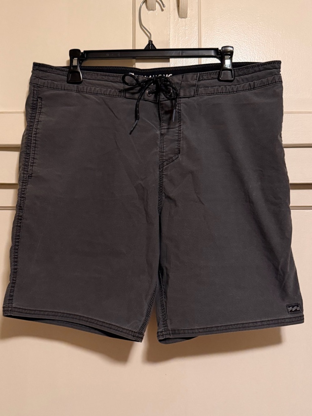 Billabong Men's Charcoal Gray Boardshorts